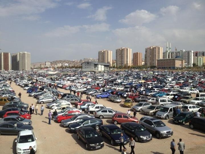 2.El Araba Düşüşte