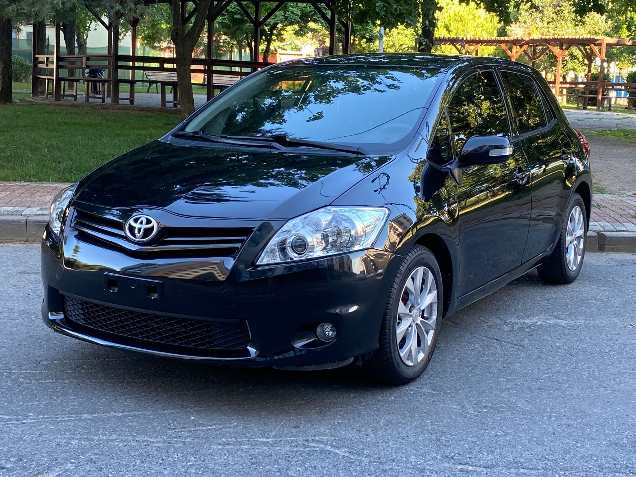 FIRSAT Satılık Masrafsız Bakımlı Toyota 2011 Auris  