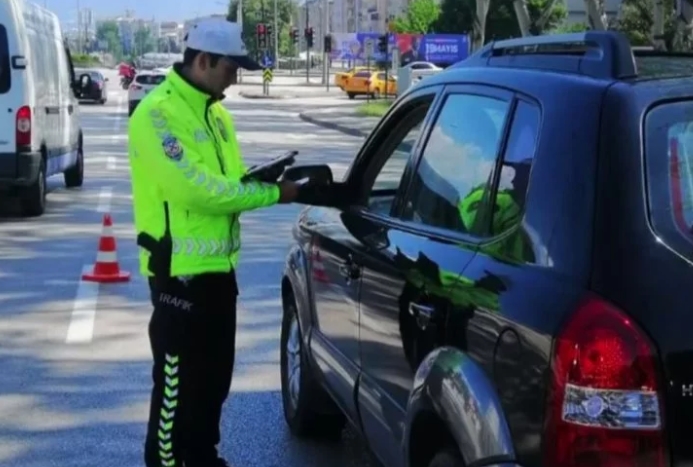2 milyon yakın araca trafik denetimi