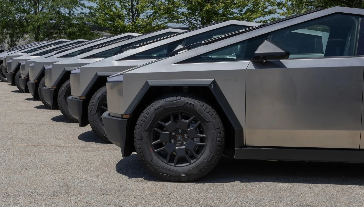 Tesla’da krizler bitmiyor: Şimdi de karbon kredisi krizi patlak verdi